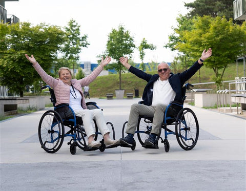 STRONGBACK Comfort : 24 Wheelchair